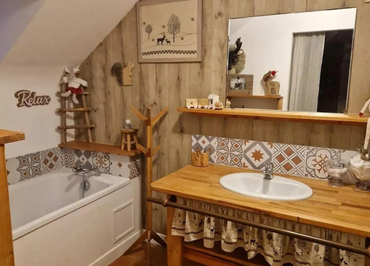 Spacieuse Villa Avec Piscine Privee A Béganne